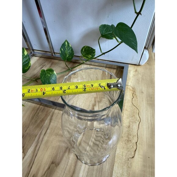 Clear Glass Hurricane Lamp Shade - Picture 3 of 8